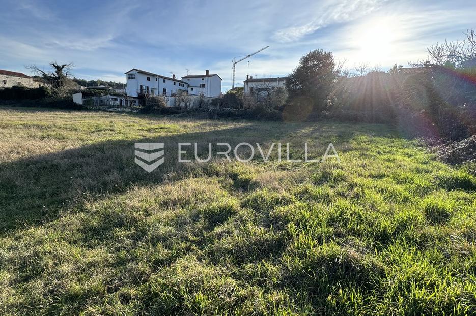 Grundstück Zu verkaufen - Istarska Višnjan