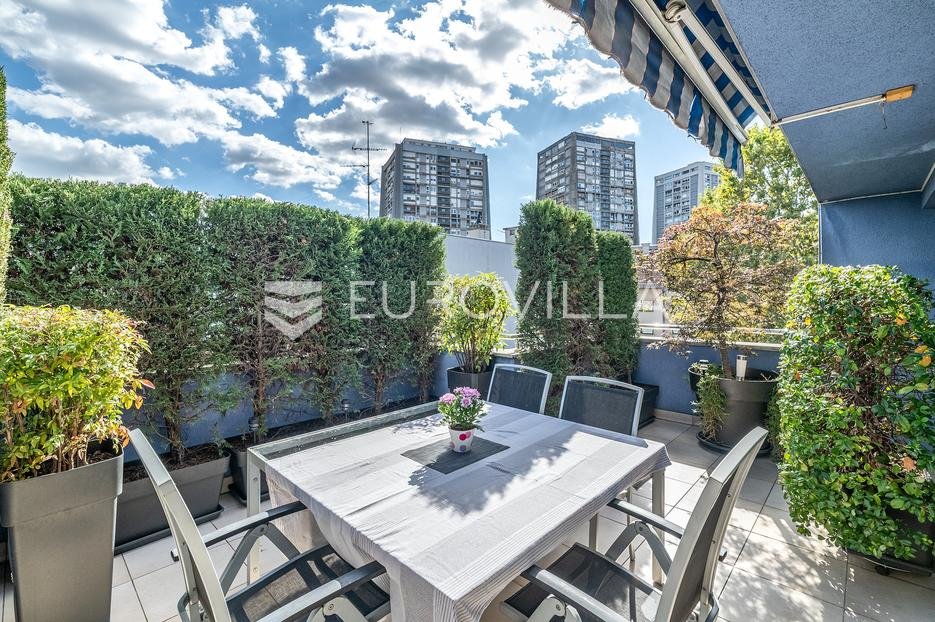 Apartma Na predaj - Grad Zagreb Trnje