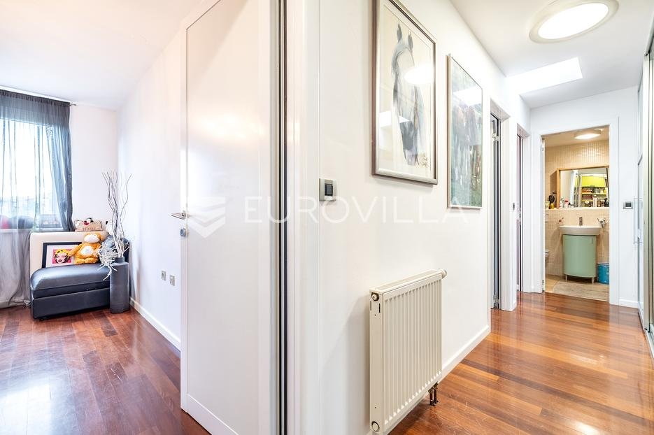 Apartma Na predaj - Grad Zagreb Trnje