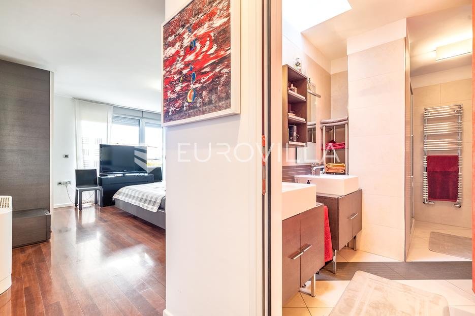 Apartma Na predaj - Grad Zagreb Trnje