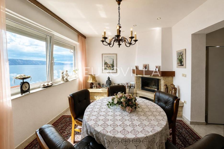 Flat For sale - Ličko-senjska Senj