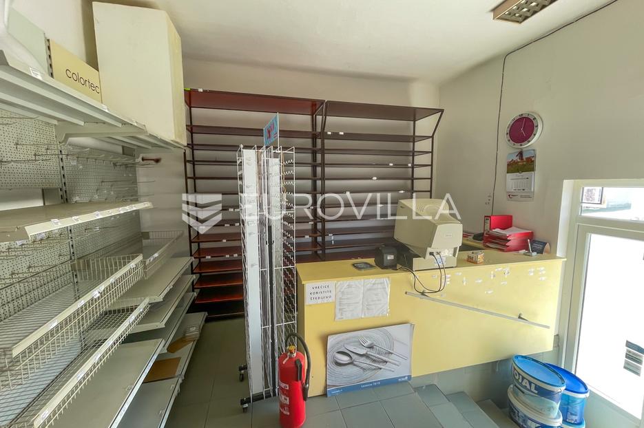 Locaux commerciaux À vendre -  Belišće