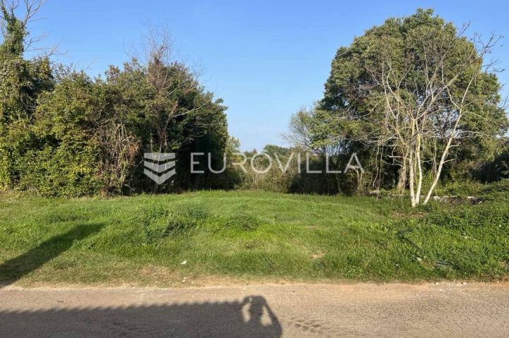 Terrain à vendre 784 m² – Barban