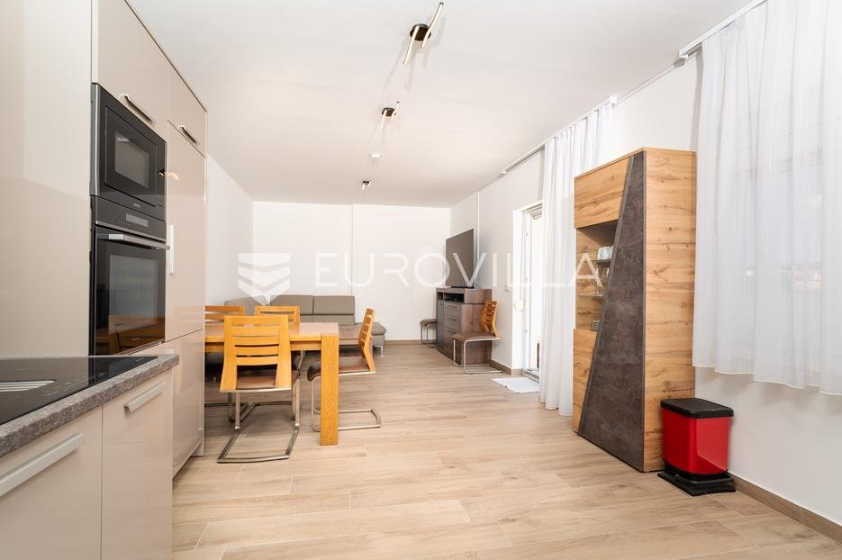 Apartma Na predaj - Zadarska Zadar