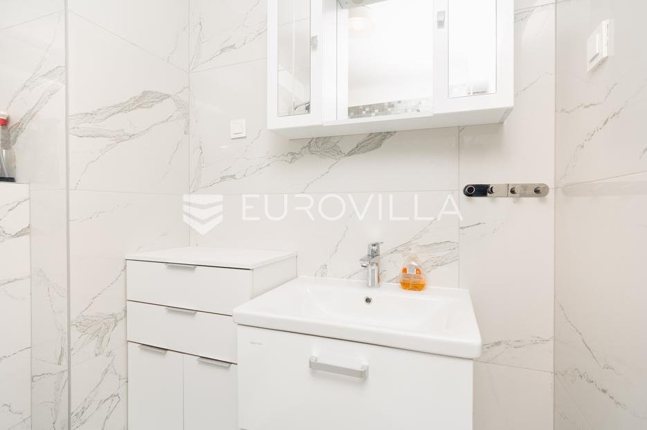 Apartma Na predaj - Zadarska Zadar