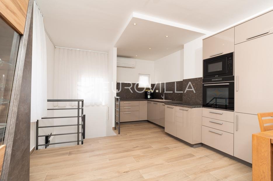Apartma Na predaj - Zadarska Zadar