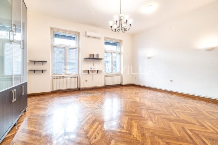 Poslovni prostor na prodaju 85 m² – Donji Grad
