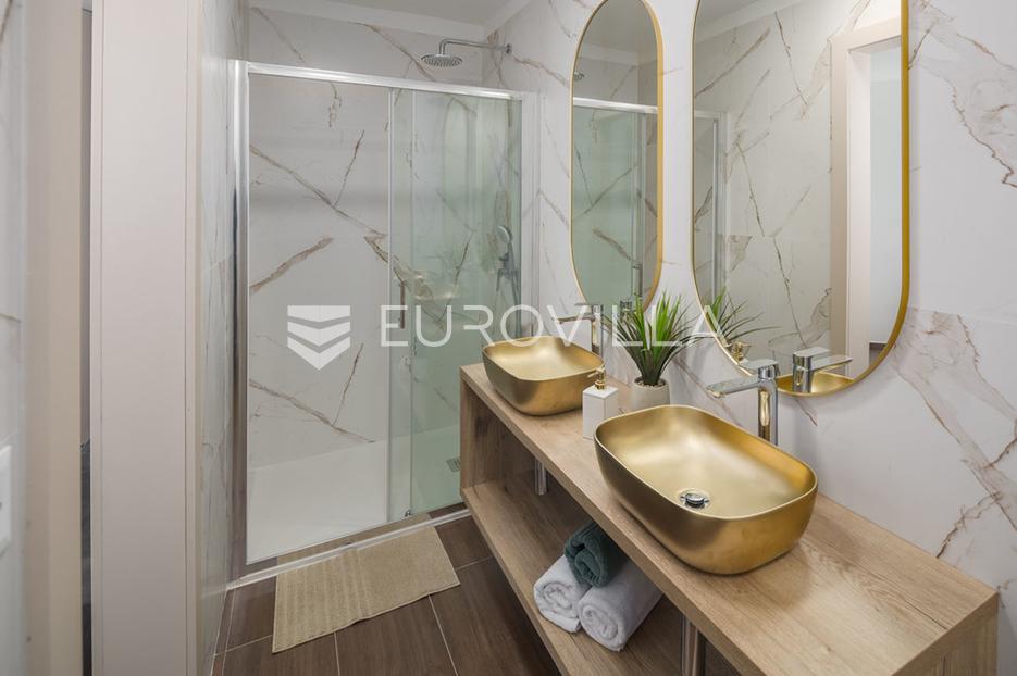 House For sale -  Novigrad