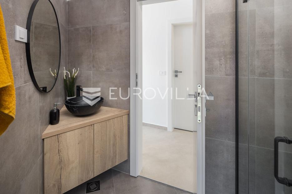House For sale -  Novigrad