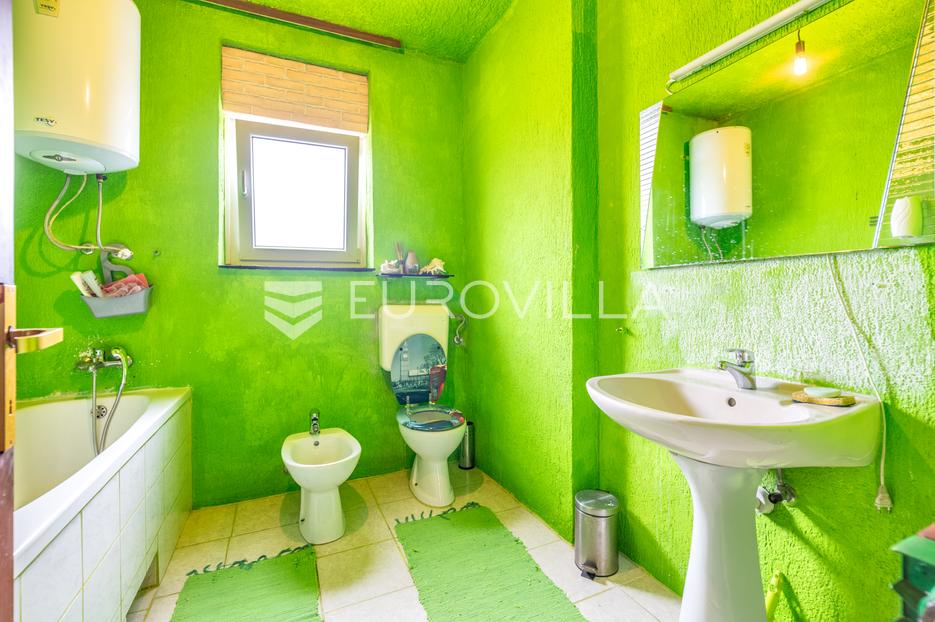 Maison À vendre -  Velika Gorica