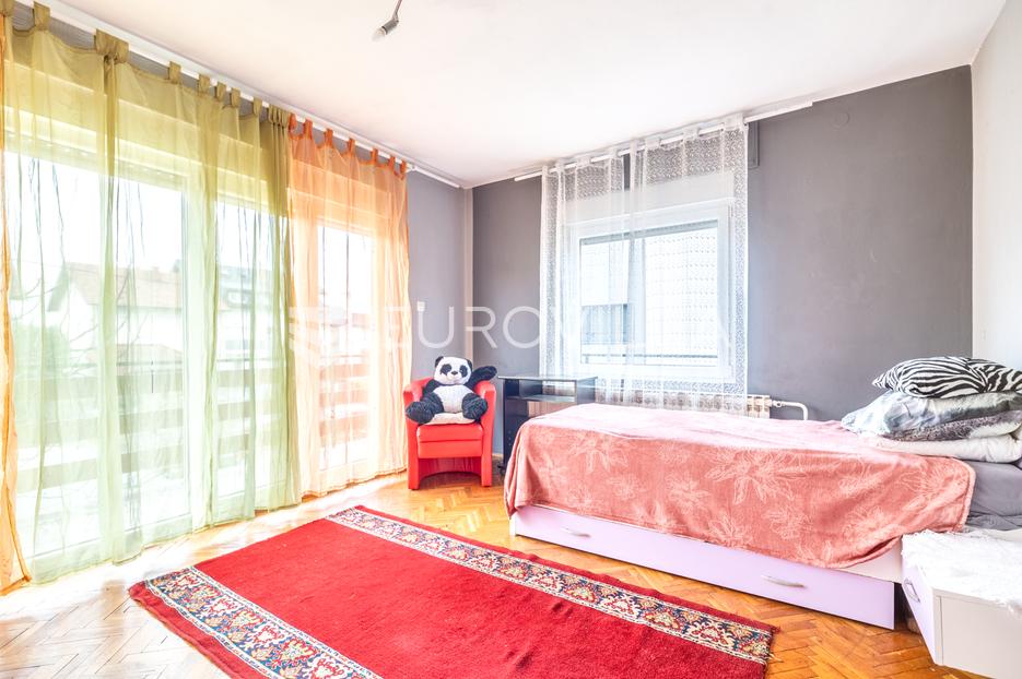 Maison À vendre -  Velika Gorica