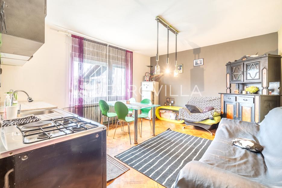 Maison À vendre -  Velika Gorica