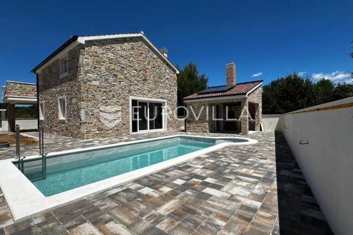 Maison à vendre 165 m² – Vrsi