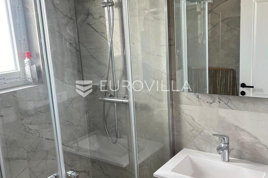 House For sale -  Vrsi