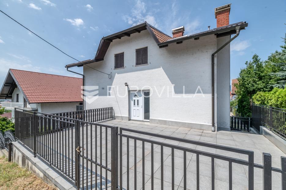 Dům Na prodej -  Gornja Dubrava