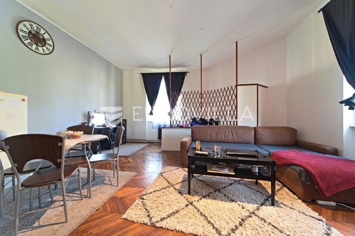 Komerčné na predaj 50 m² – Gornji Grad / Centar