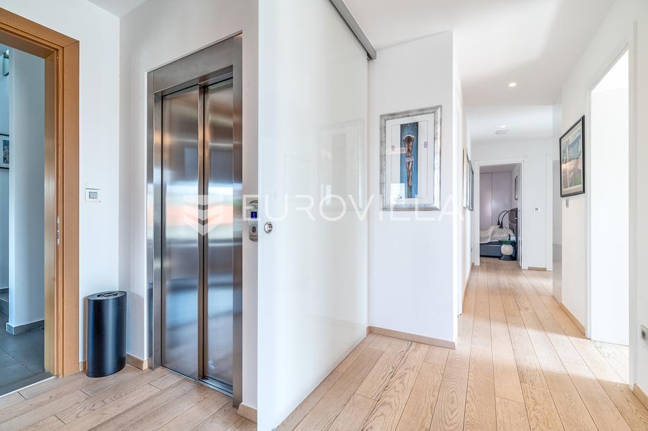 Apartmán Na prodej - Grad Zagreb Gornji Grad - Medveščak