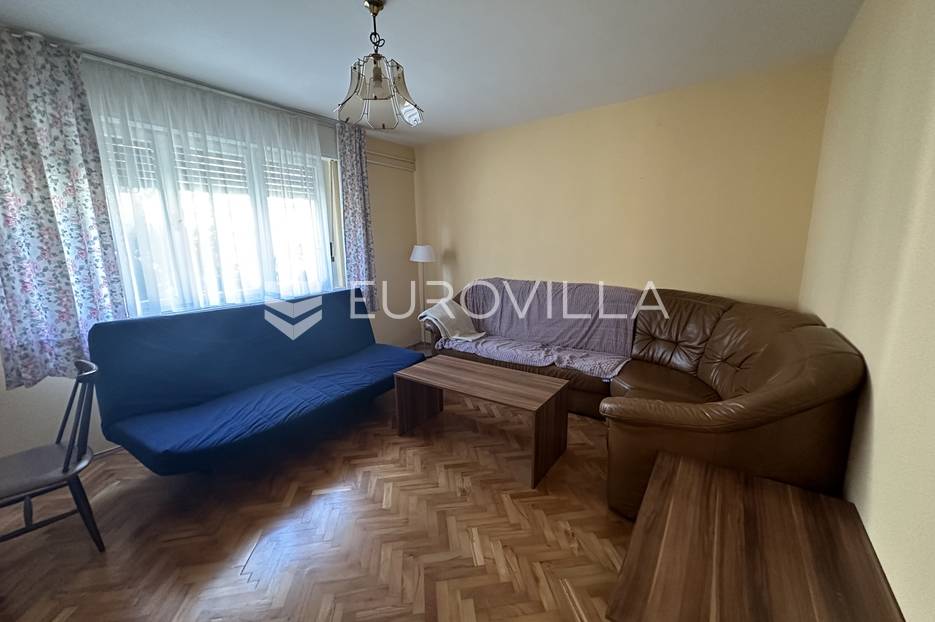 Dom Na predaj -  Pula