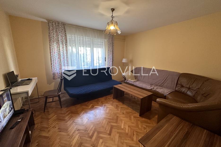 Dom Na predaj -  Pula