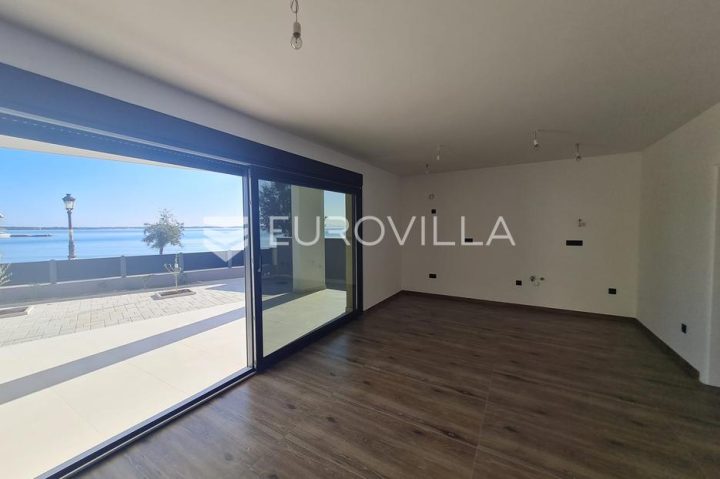 Apartma na predaj 153 m² – Vir