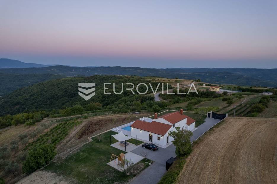Kuća Na prodaju -  Buzet