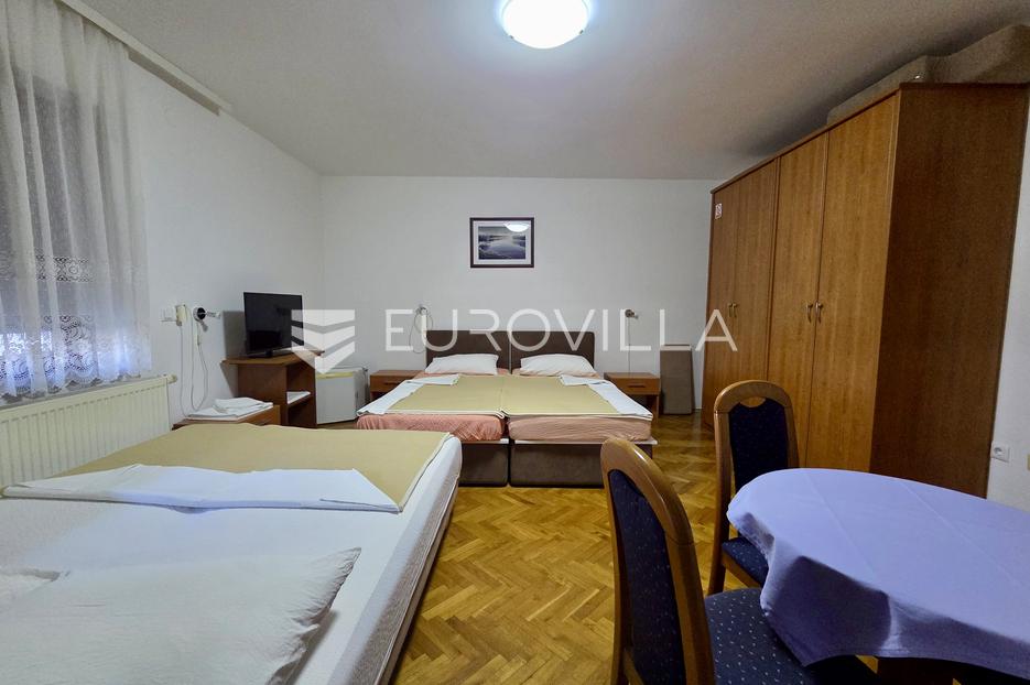 Casa In vendita -  Slavonski Brod