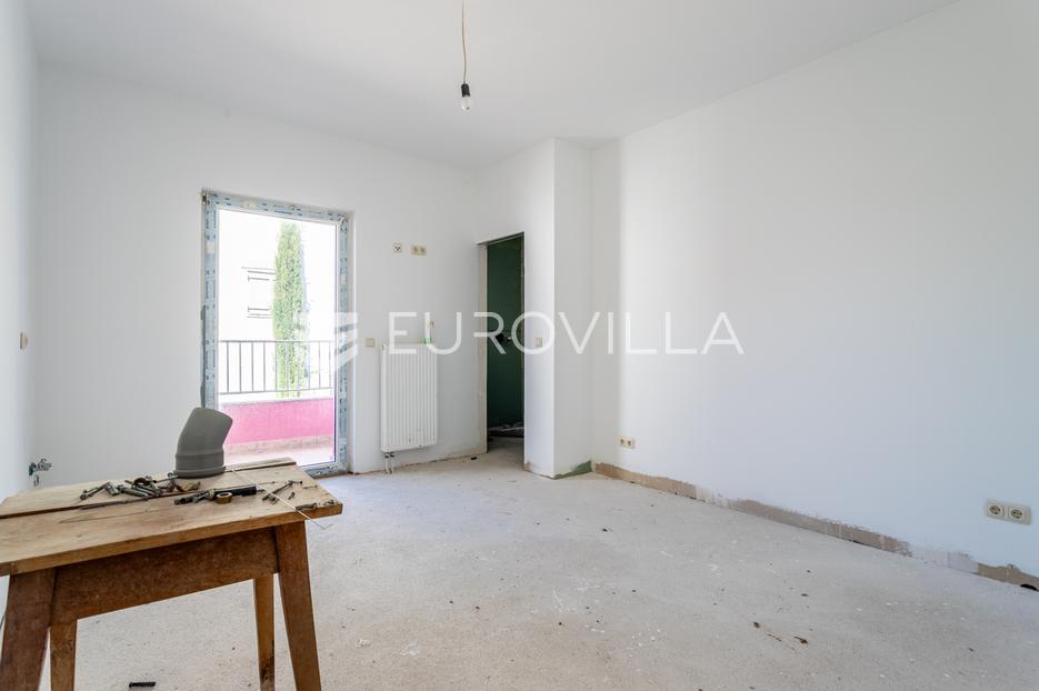 Maison À vendre - Šibensko-kninska Pirovac