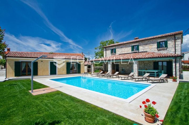 Casa in vendita 227 m² – Radetići