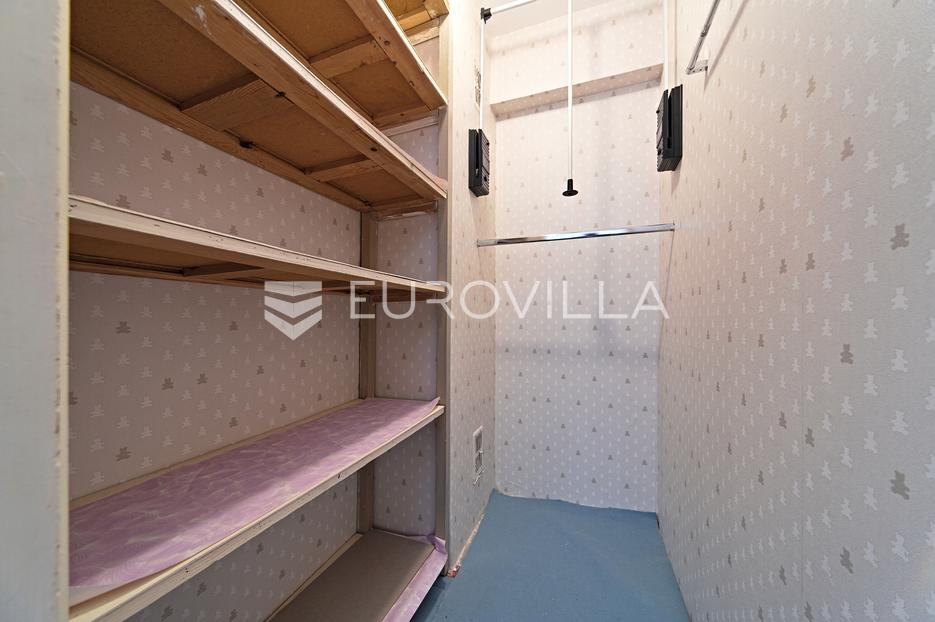 Flat For sale - Osječko-baranjska Osijek
