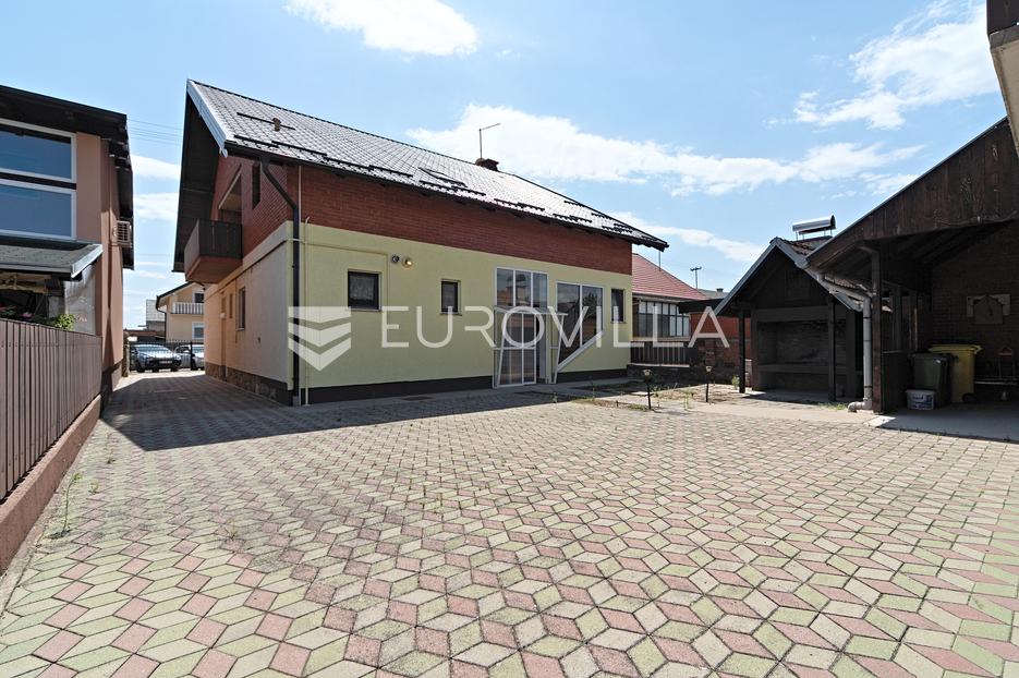 Kuća Na prodaju - Osječko-baranjska Čepin