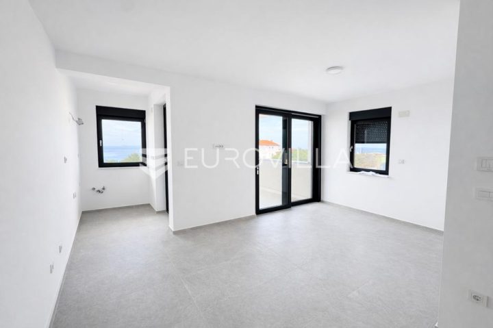 Apartma Naprodaj - Ličko-senjska Novalja - foto 2/20