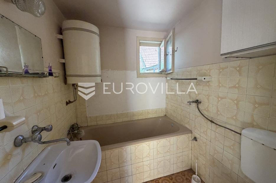 Casa In vendita - Osječko-baranjska Semeljci