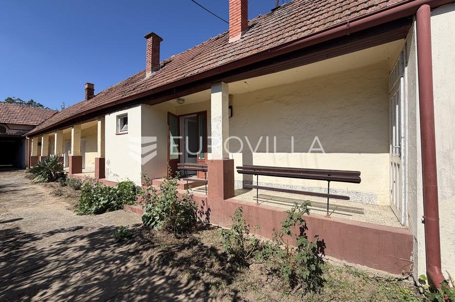Casa In vendita - Osječko-baranjska Semeljci