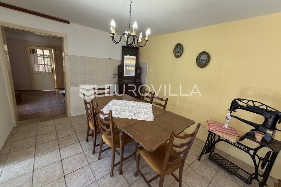Casa In vendita - Osječko-baranjska Semeljci