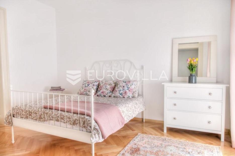 Apartment Zu verkaufen -  Pula