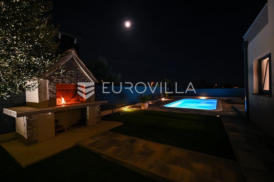 Casa In vendita -  Kaštela
