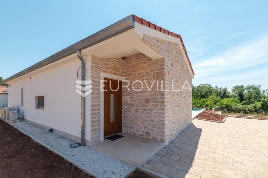 Kuća Na prodaju - Istarska Višnjan