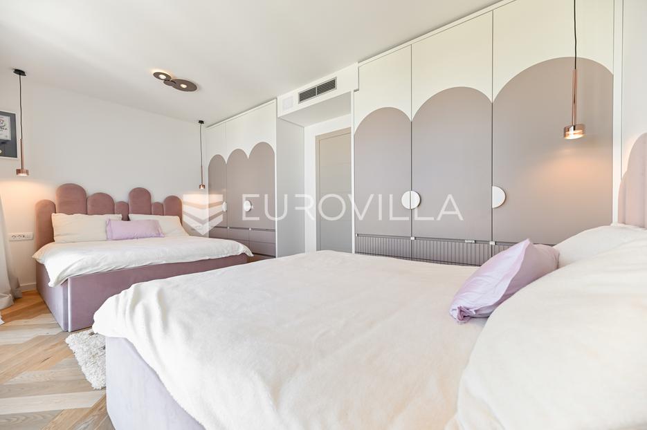 Apartment Zu verkaufen -  Podstrana