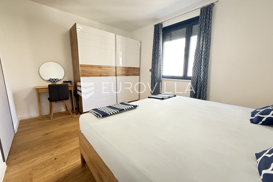 Flat For sale - Istarska Pula