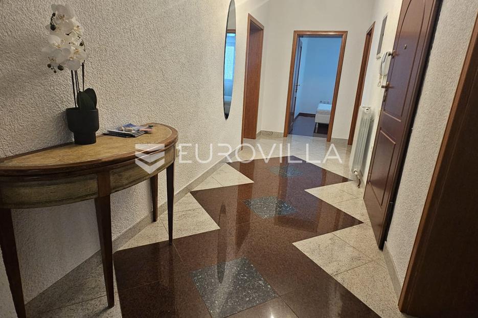 Flat For rent - Primorsko-goranska Opatija - Okolica