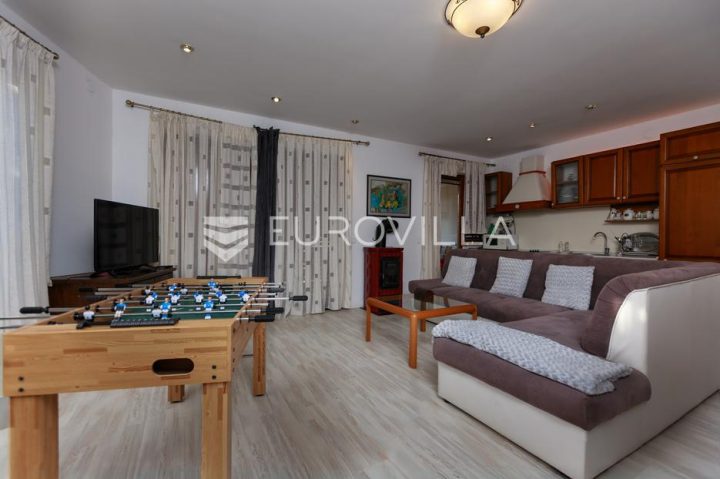 Stan Na prodaju - Primorsko-goranska Malinska-dubašnica - foto 4/22