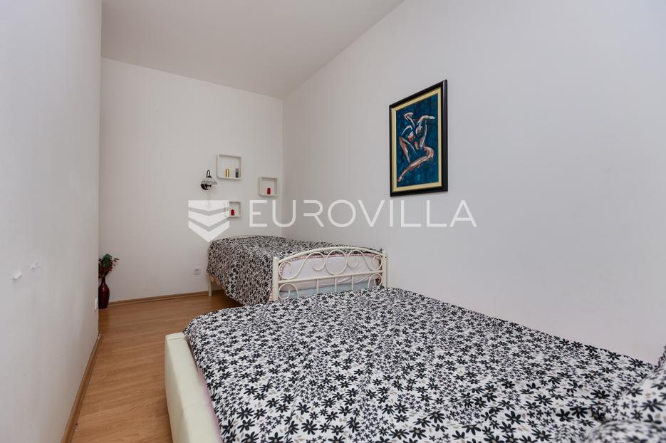 Appartamento In vendita -  Malinska-Dubašnica