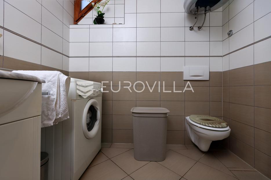 Appartamento In vendita -  Malinska-Dubašnica