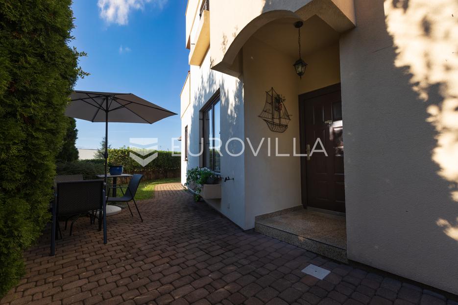 Apartma Naprodaj - Primorsko-goranska Malinska-Dubašnica