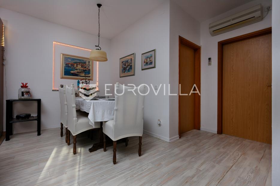 Appartamento In vendita -  Malinska-Dubašnica