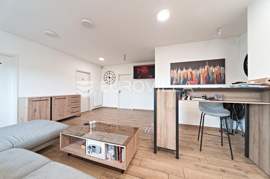 Apartment Zu verkaufen -  Osijek