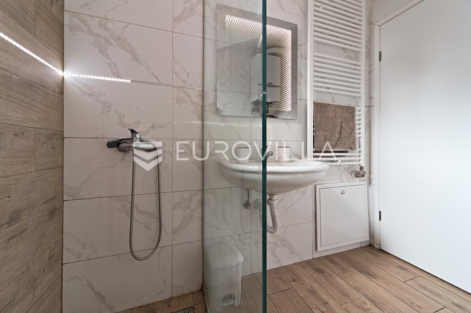 Apartment Zu verkaufen -  Osijek