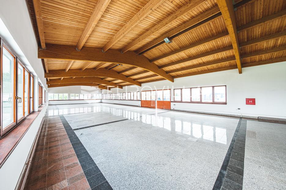 Poslovni prostori Na predaj -  Gornja Dubrava