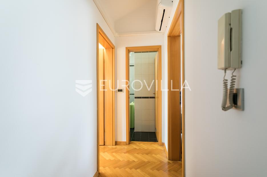 Appartement À vendre - Grad Zagreb Maksimir