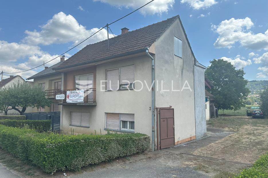 Maison À vendre Luka